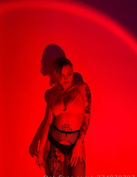 verydeepocean modèle exclusif des photos