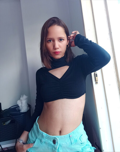 _Sweet Sarah_ modèle de sexe image