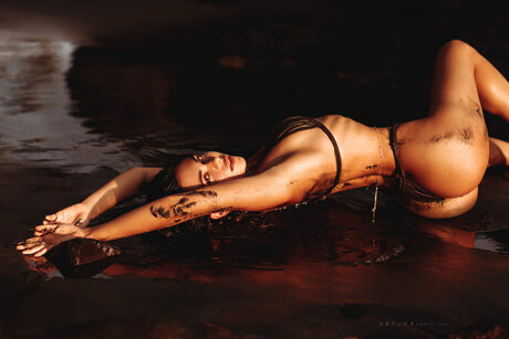 Anna Anatta_ étoile hd collection