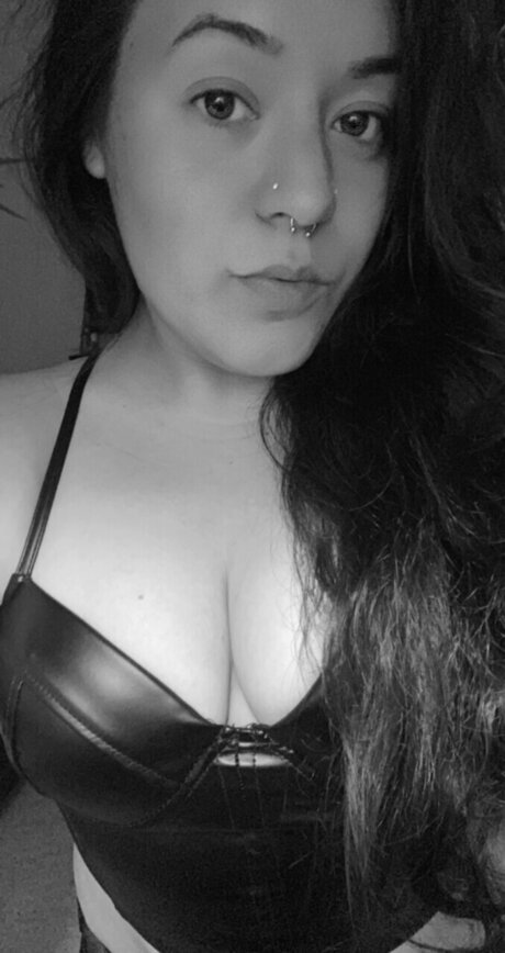 SillyXo modèle sexy photo