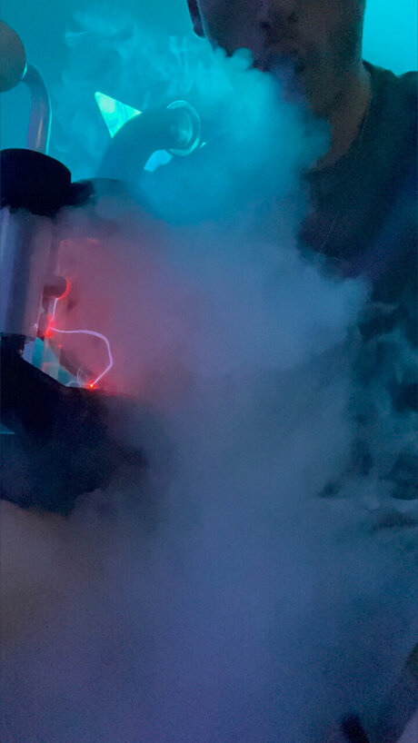 CloudBlowinJerk_ modèle érotique images