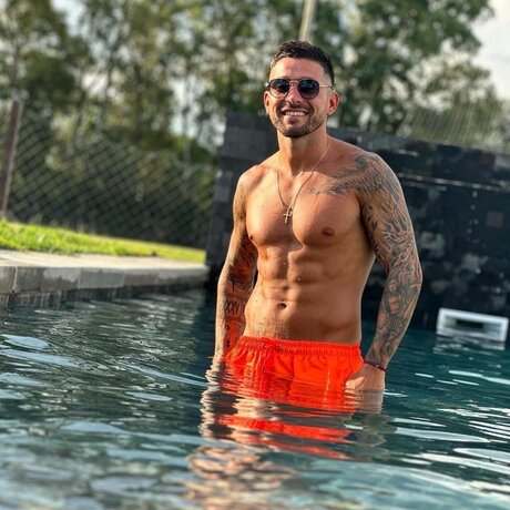 Toche star du porno chaude photos