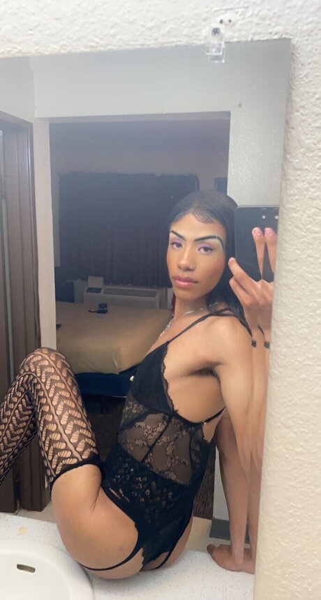 fr3safr3ak mannequin photos