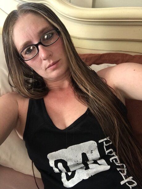 EMILY HONRINE star du porno sympa collection