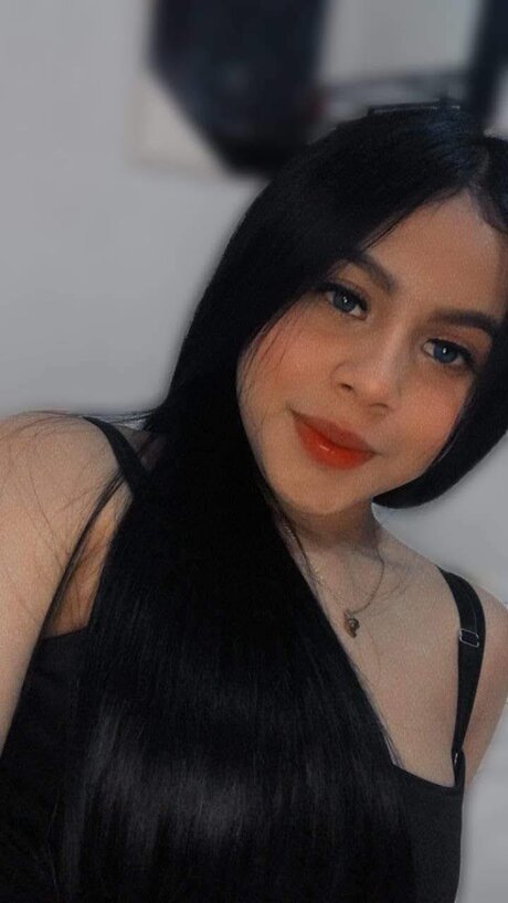 Angisbel paola modèle érotique img