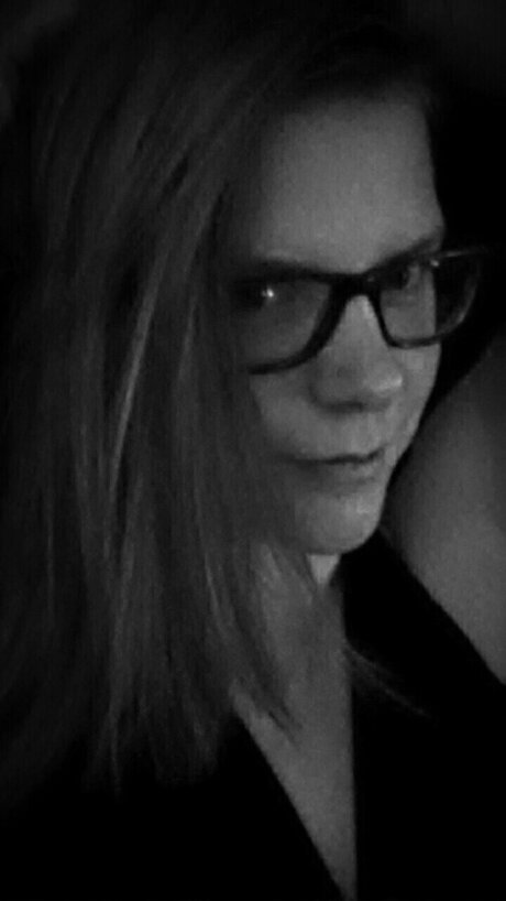 BiBieke haut modèle des photos