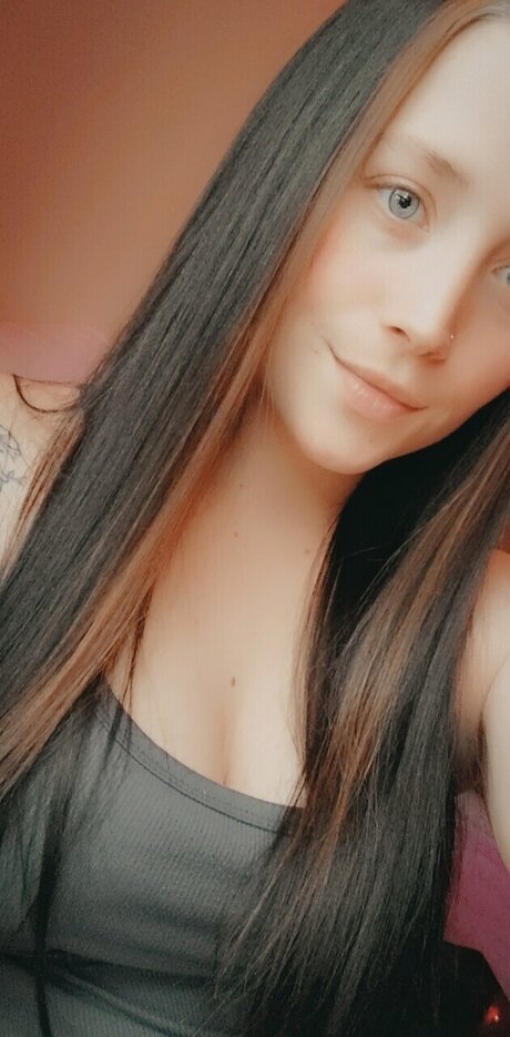 Moneyfun modèle porno galerie