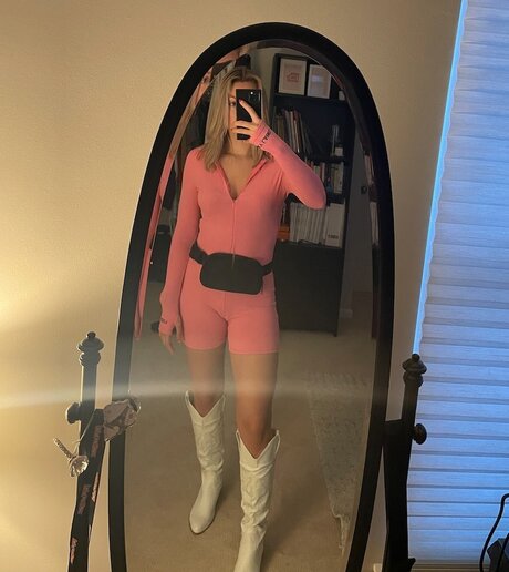 Margot Lane actrice artistique galeries