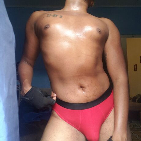 Lilo modèle érotique archive