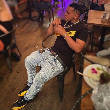 Youngchicho star du porno de haute qualité images