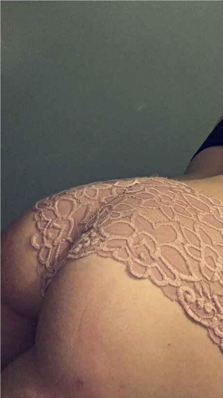 Daisy Rose étoile chaude img