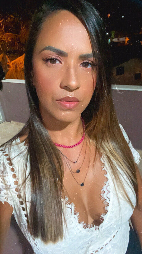 Elaine Azevedo belle actrice galerie