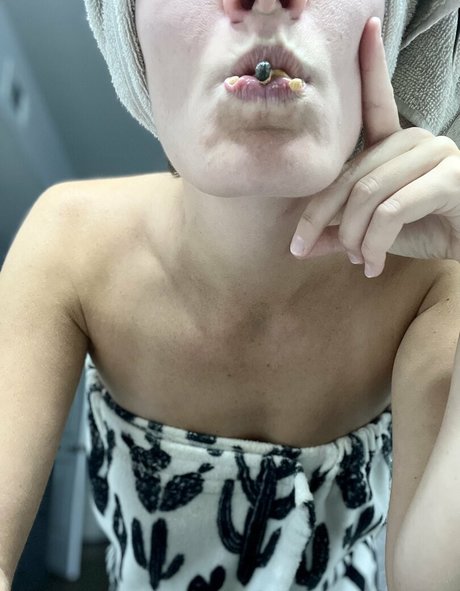 giantesstara meilleure star du porno photos