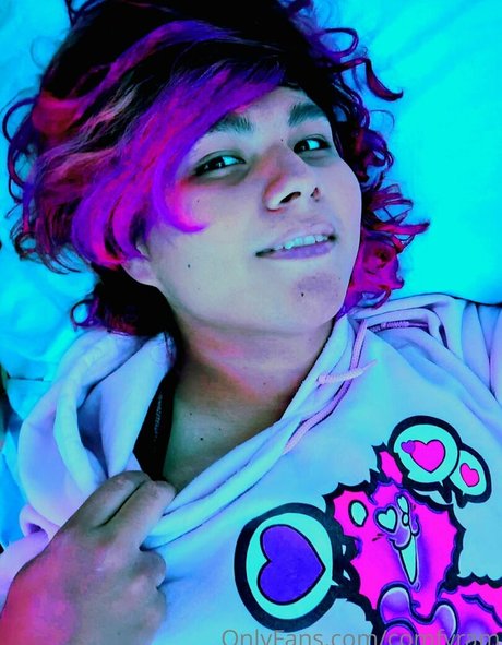 comfyram modèle nu galerie