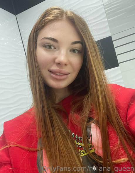 milana queen star du porno gratuite photo