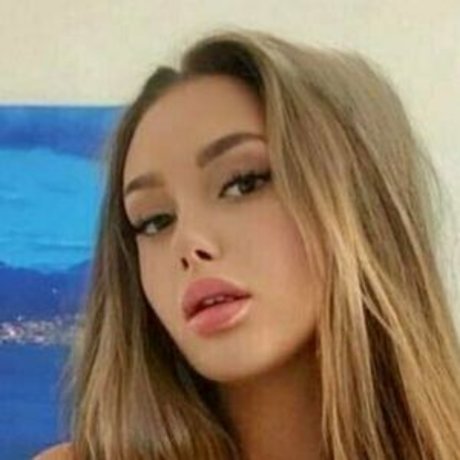 siireenaa actrice sexy des photos