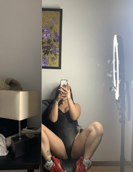 romaamorxxx étoile parfaite photos