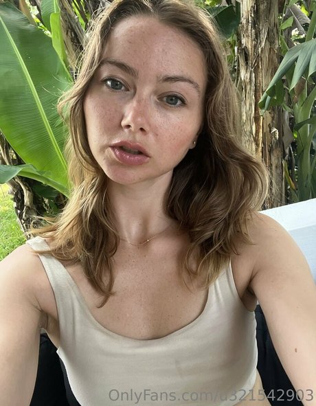 whitewee modèle hd galeries