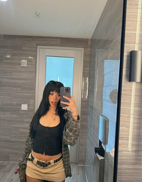 belles asiatiques onlyfans art pornographique images