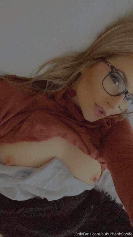 kshuggaaa actrice de nus des photos