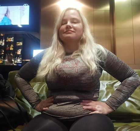 Dejana Savi sexe de star du porno archive