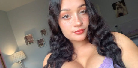 princesse asiatique onlyfans porno de haute qualité archive