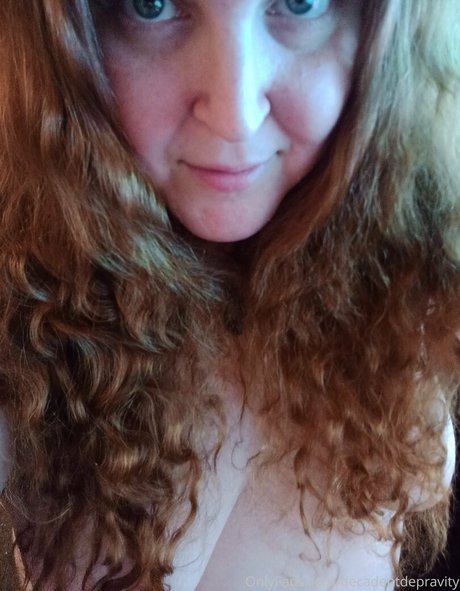 rousse tatouée onlyfans sexy nue galerie