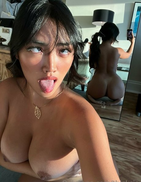 thicksie modèle nu img