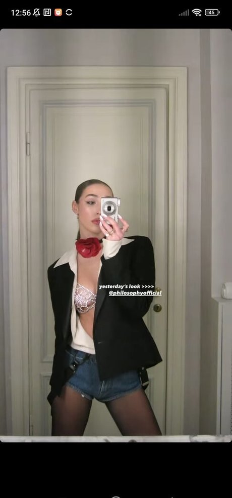 Ginevra Mavilla star du porno belle galeries