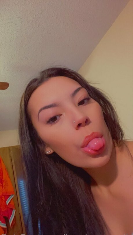 brookegoeswildx actrice artistique photo