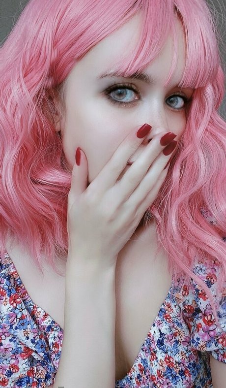 miss lisa vip étoile adulte photos