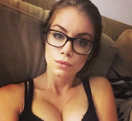 Jennifer Holland star du porno gratuit img