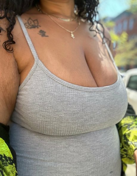 thickfancy jolie star du porno galeries