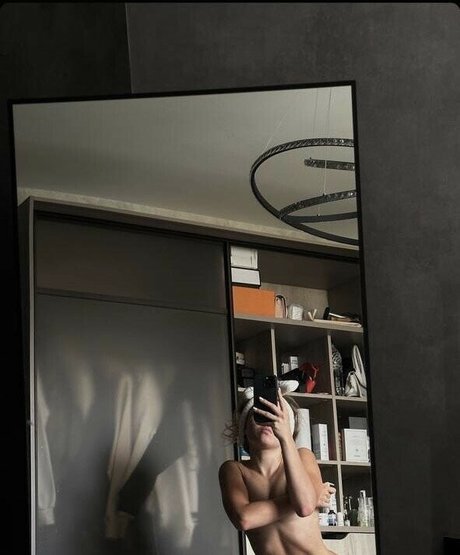 adolescente blonde onlyfans exclusivité pornographique collection