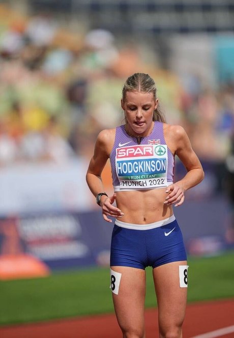 Keely Hodgkinson star du porno gratuite galerie