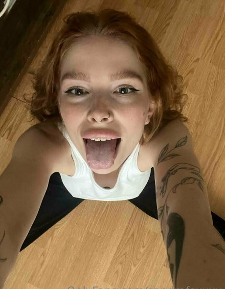 sandrafoxxxy étoile chaude img