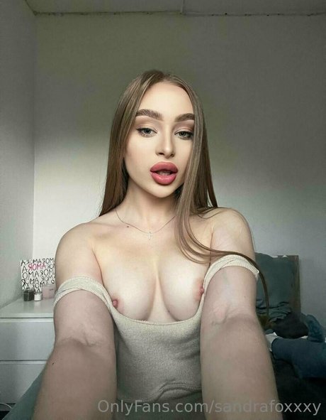 sandrafoxxxy étoile adulte photos