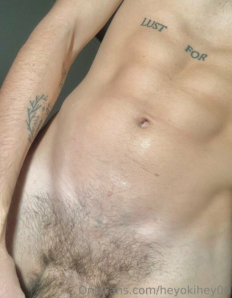 pom-pom girl blonde onlyfans sexy exclusif photo