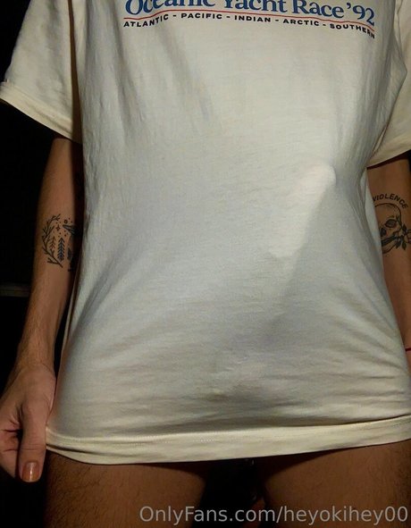 heyokihey00 modèles nus photos