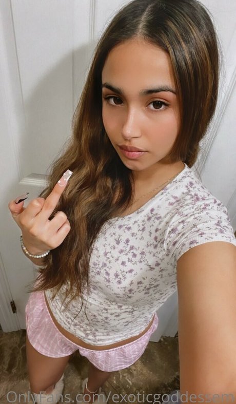 exoticgoddessem star du porno de haute qualité des photos