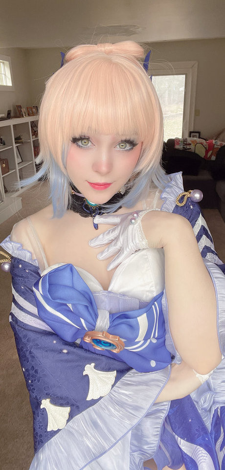 Meikasama modèle nu photos