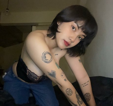 twoddddkid star érotique des photos