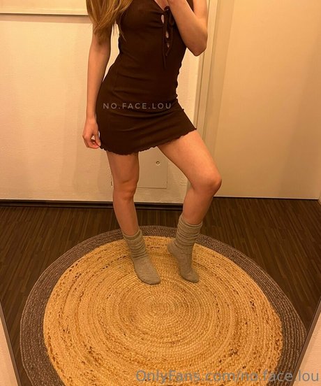 no face lou modèle de haute qualité photo