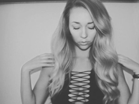 Kelsey Baile jolie actrice archive