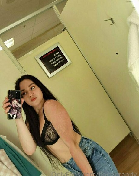 fionabrandy actrice chaude img