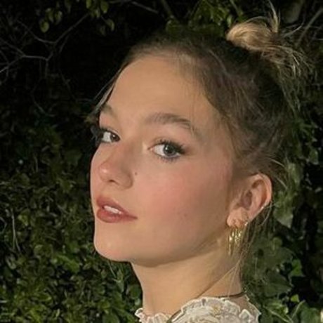 Jayden Bartels actrice nue galerie