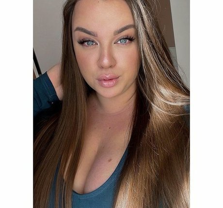 seins gaies onlyfans haute qualité galerie