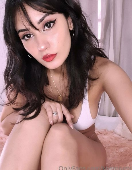 lunettes milf onlyfans xxx érotique archive