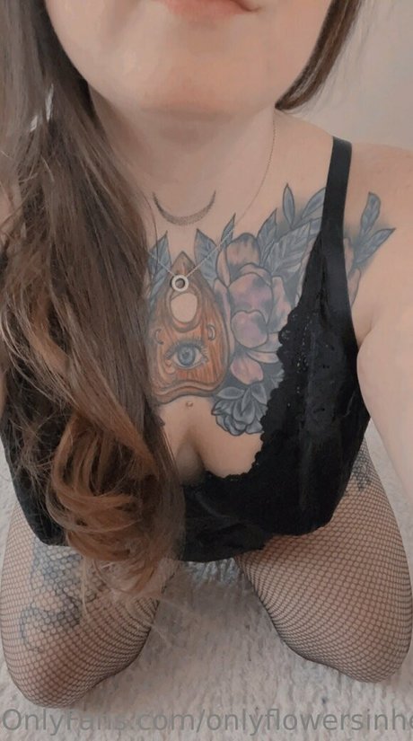 onlyflowersinhell nus star du porno galerie