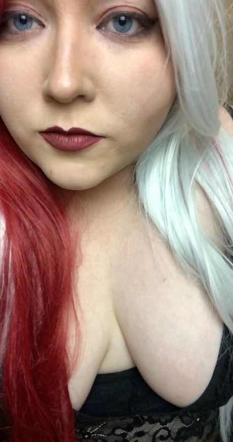 sourpanda69 actrice exclusive archive